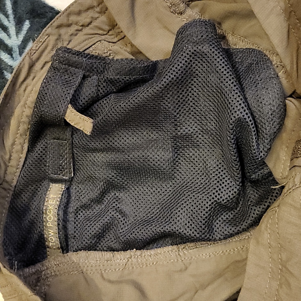 North Face Shorts (Size 6) - Picture 10 of 10